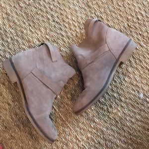 Lucky Brand booties size 8